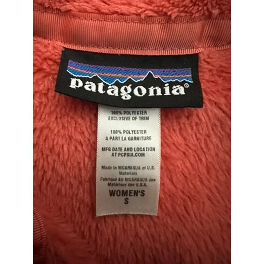 Patagonia Womens Re-Tool Snap-T Fleece Dragon Fruit - Pickled Ginger X-Dye Small